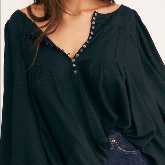 New Free People Devin Black Top - Picture 3 of 6